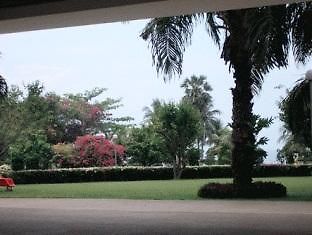 Room At Sunshine Beach Condo Pattaya Extérieur photo